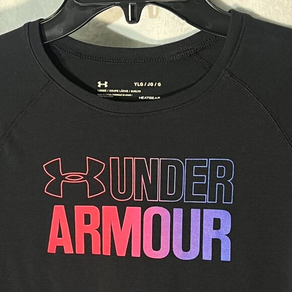 Under Armour black long sleeve crew neck shirt  Multicolor logo Heat gear sizeYL - Picture 2 of 7